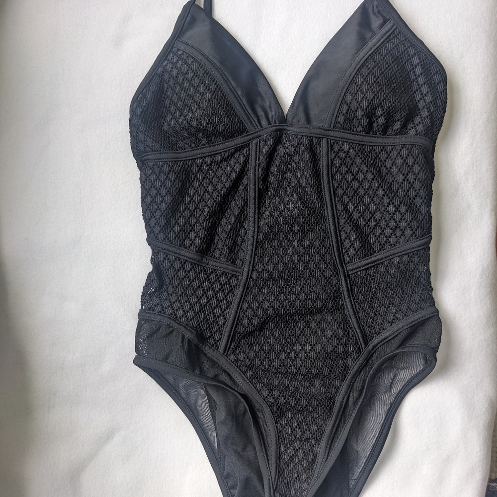 Cute Black Swim Suit - Picture 2 of 7
